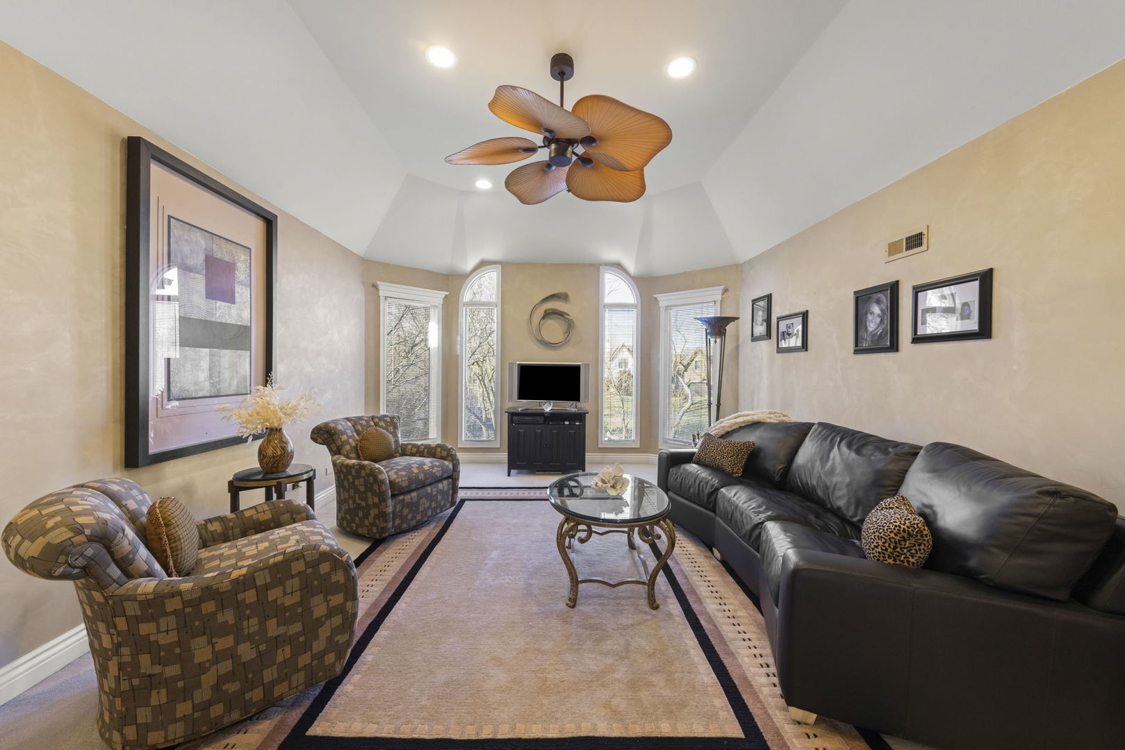 20812 N Swansway, Deer Park, IL 60010