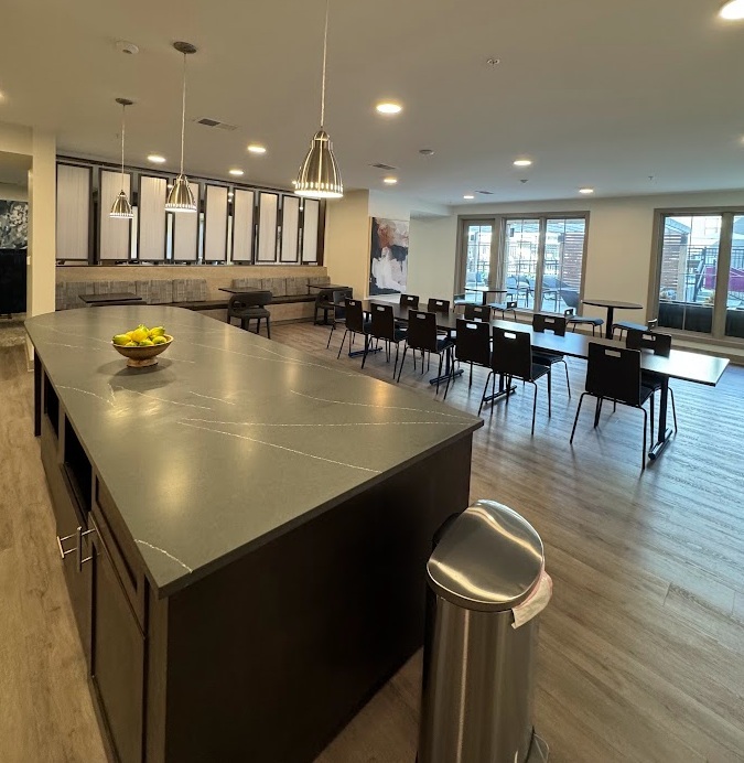 1420 W Diehl Road #339, Naperville, IL 60563