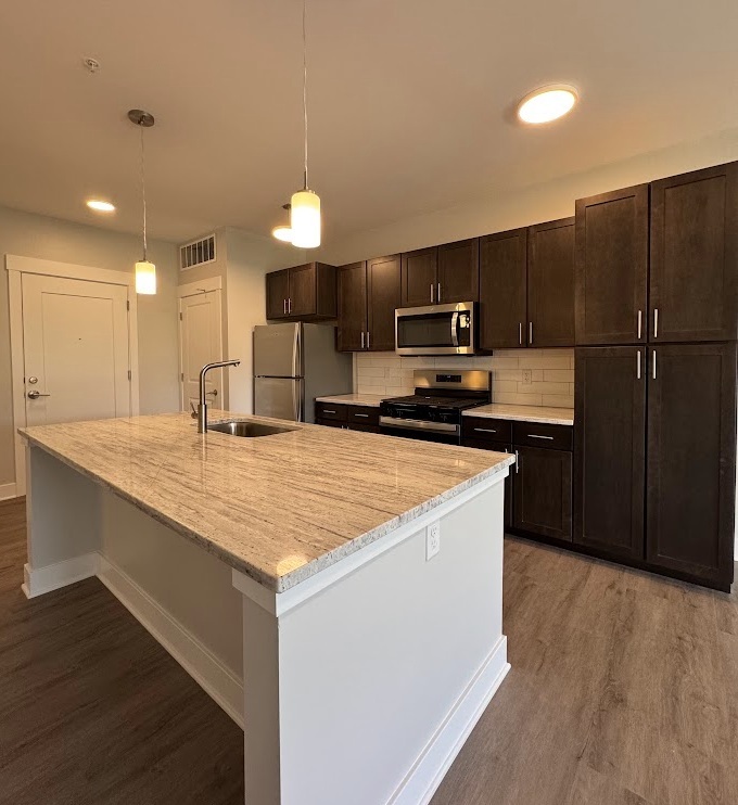 1420 W Diehl Road #339, Naperville, IL 60563