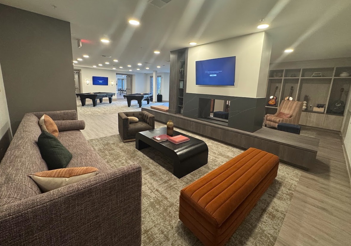 1420 W Diehl Road #337, Naperville, IL 60563