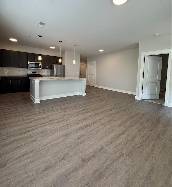 1420 W Diehl Road #337, Naperville, IL 60563
