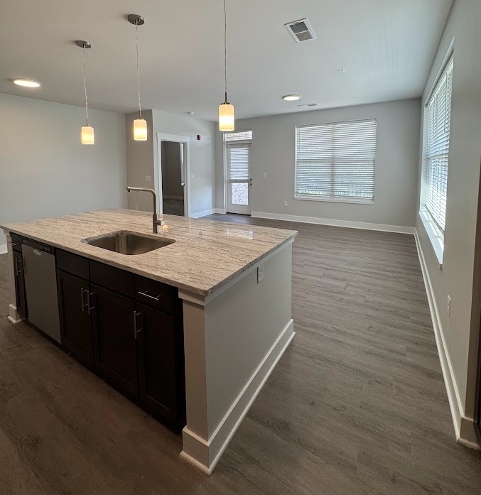 1420 W Diehl Road #337, Naperville, IL 60563