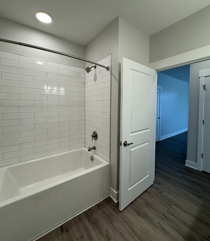1420 W Diehl Road #337, Naperville, IL 60563