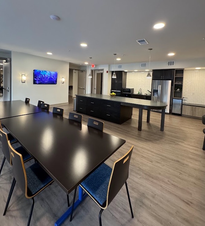 1420 W Diehl Road #345, Naperville, IL 60563