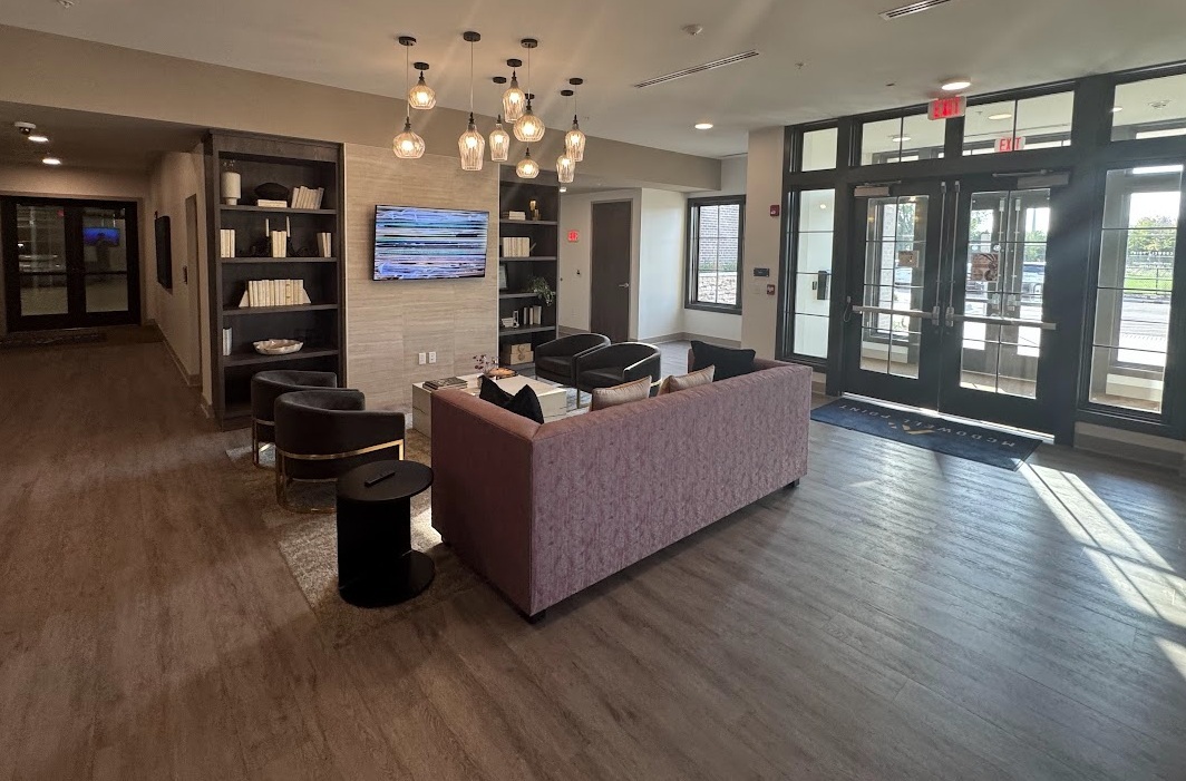 1420 W Diehl Road #345, Naperville, IL 60563