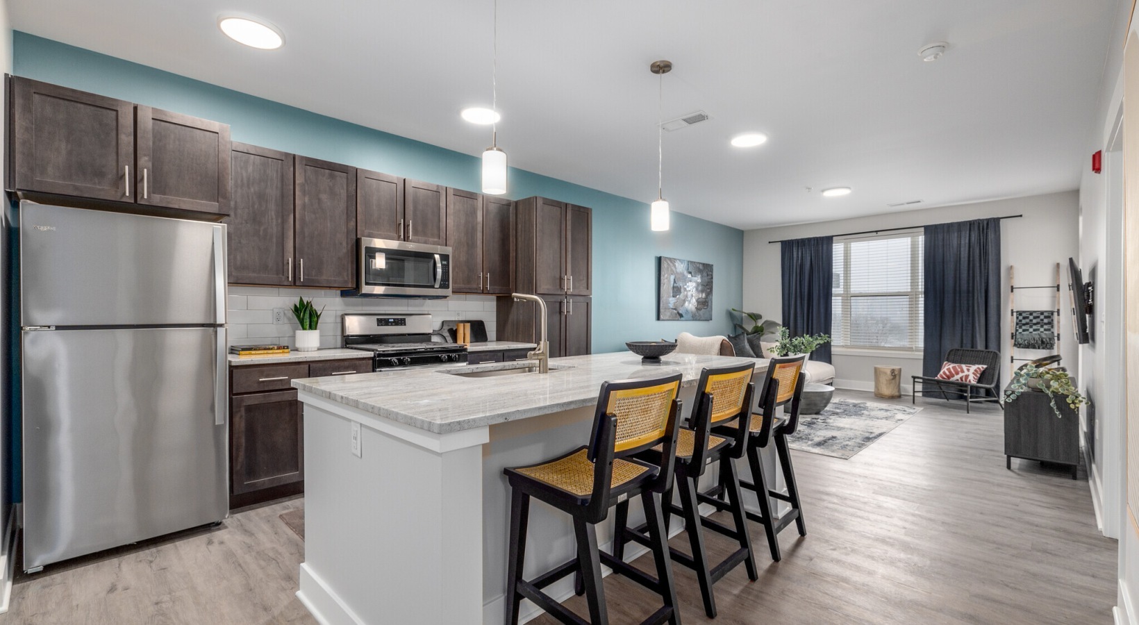 1420 W Diehl Road #234, Naperville, IL 60563