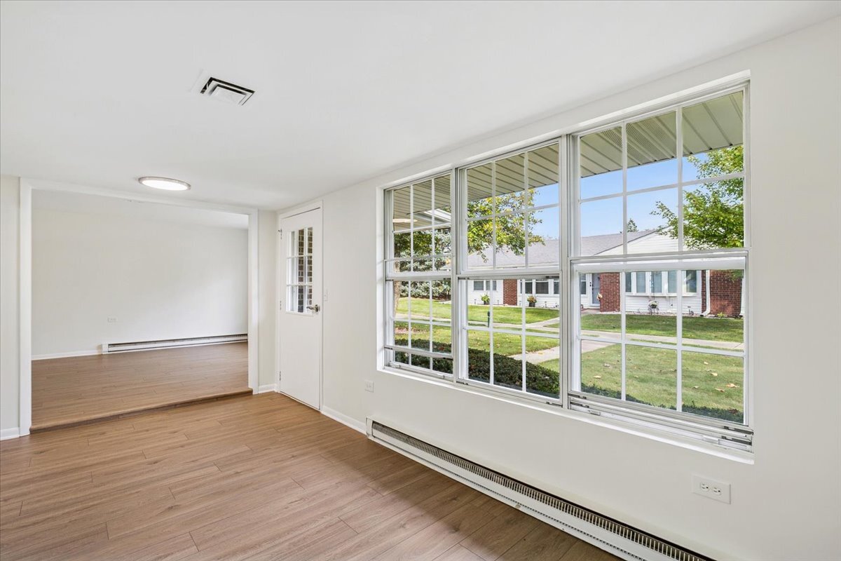 7302 Dunwood Court, Fox Lake, IL 60020