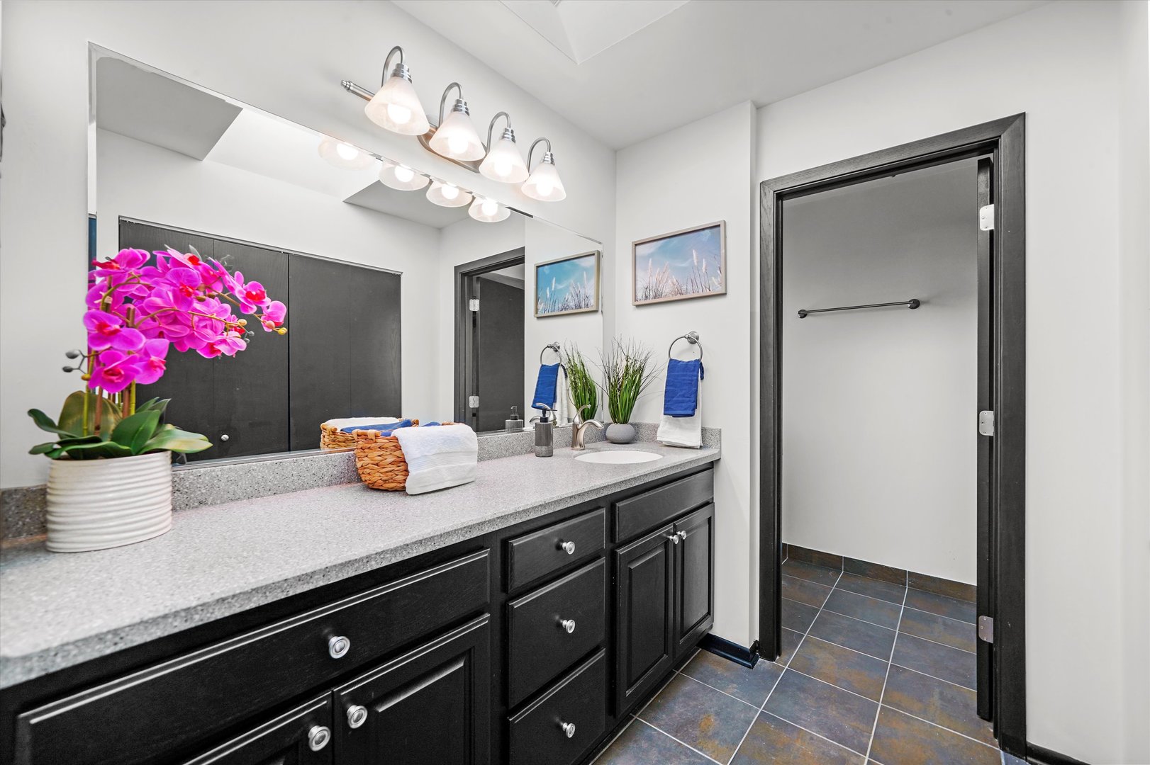 16933 RICHARDS Drive, Tinley Park, IL 60477