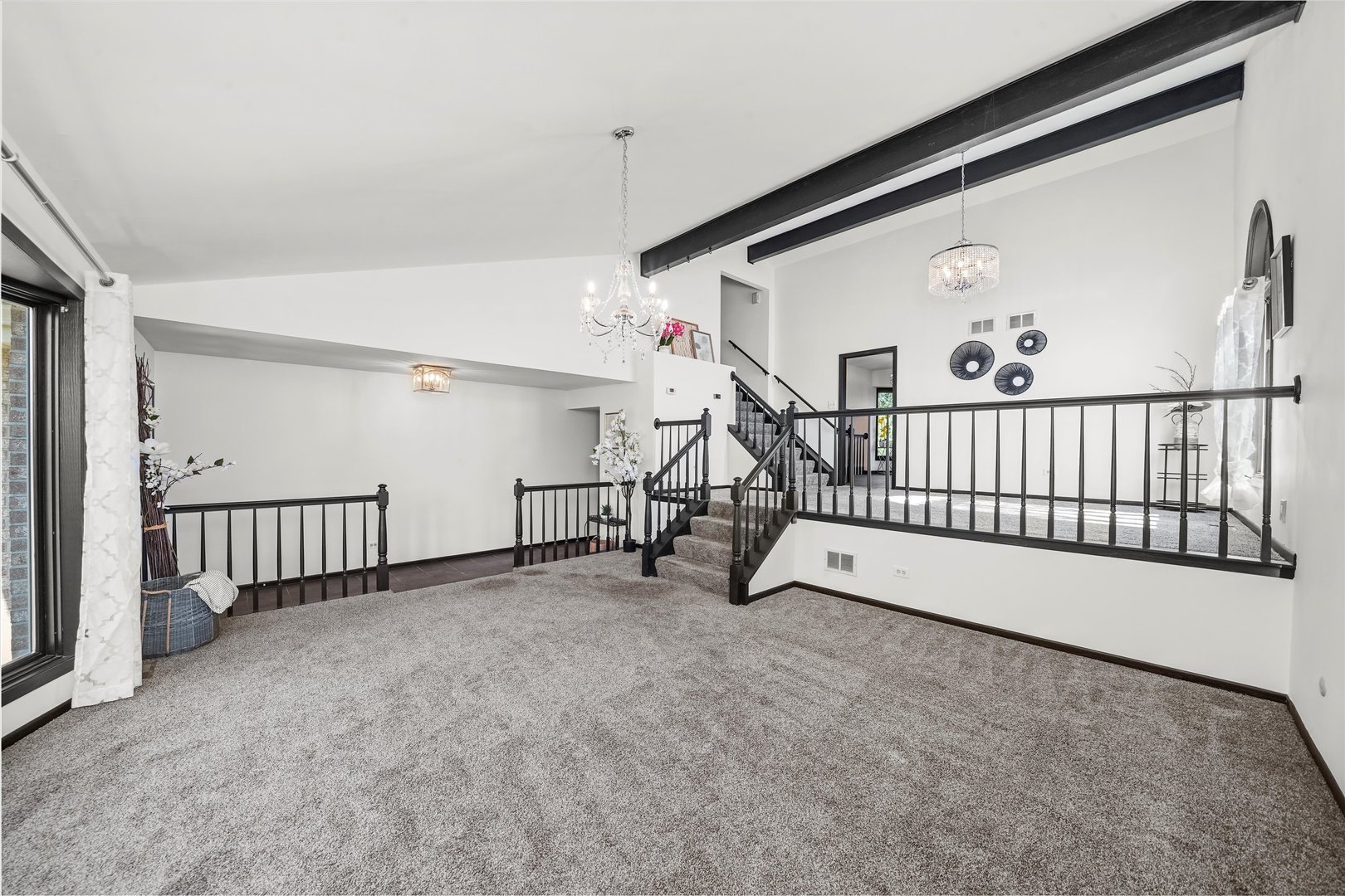 16933 RICHARDS Drive, Tinley Park, IL 60477