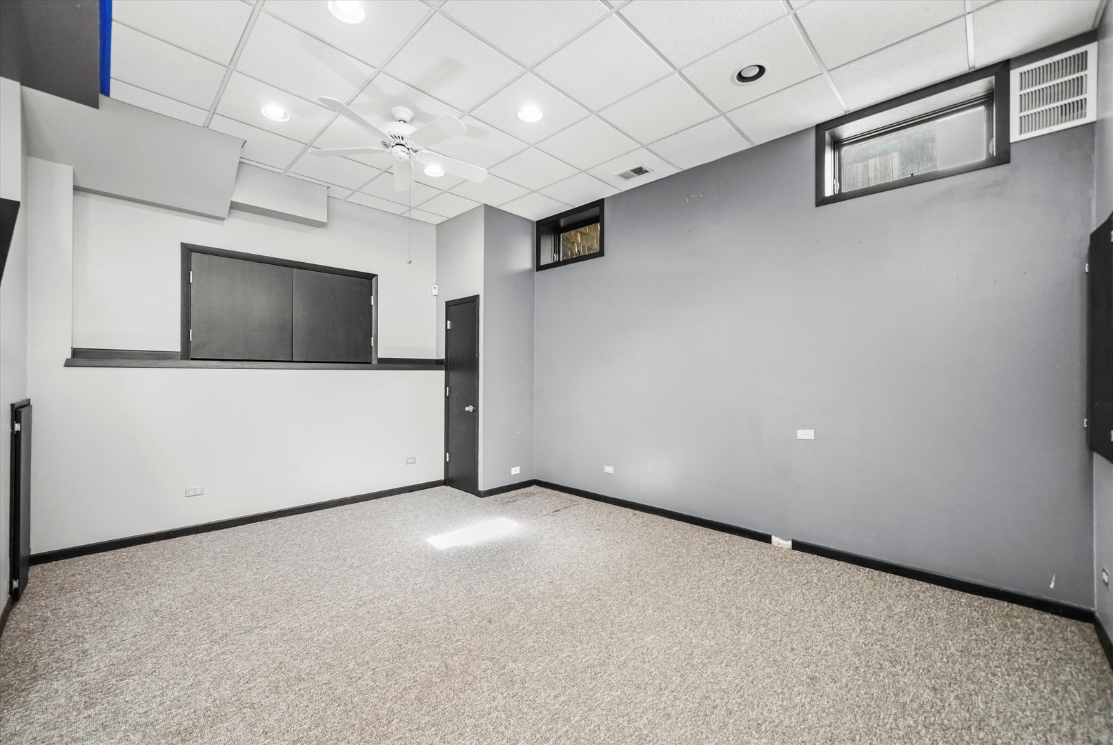 16933 RICHARDS Drive, Tinley Park, IL 60477