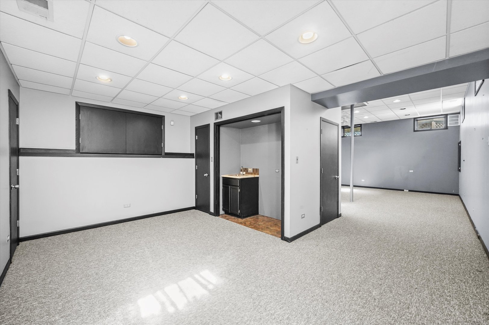 16933 RICHARDS Drive, Tinley Park, IL 60477