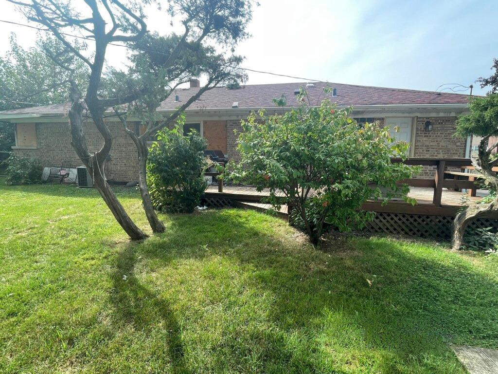 10815 S 71st Court, Worth, IL 60482