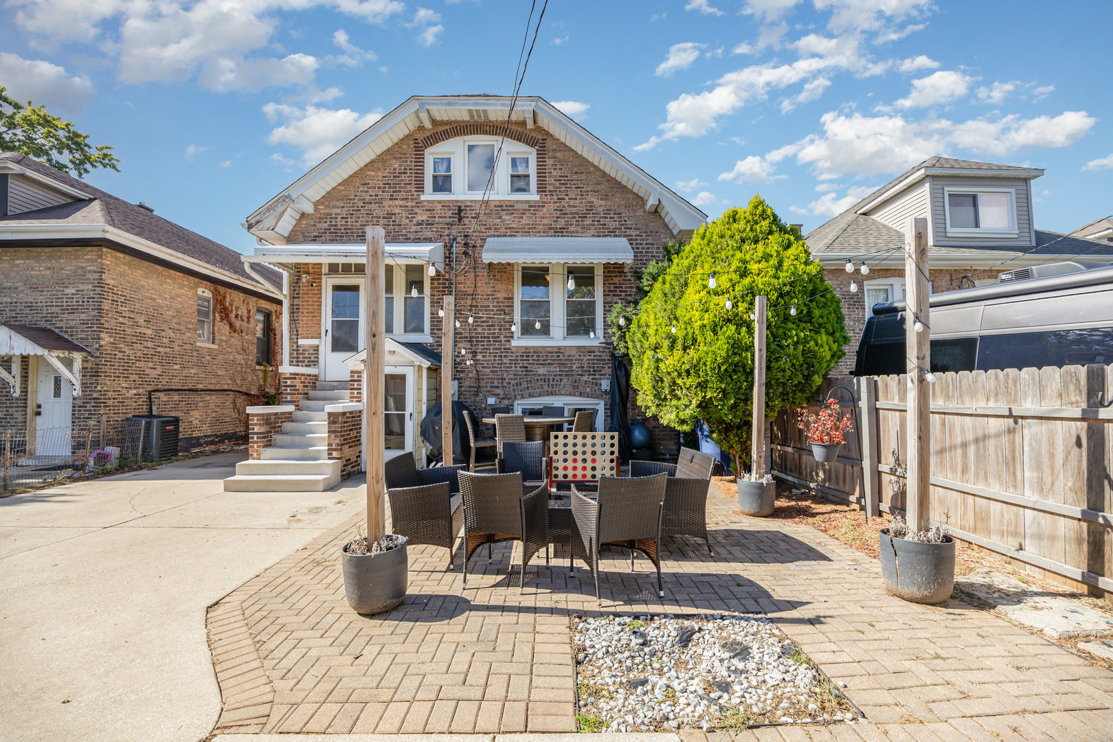 2343 Gunderson Avenue, Berwyn, IL 60402
