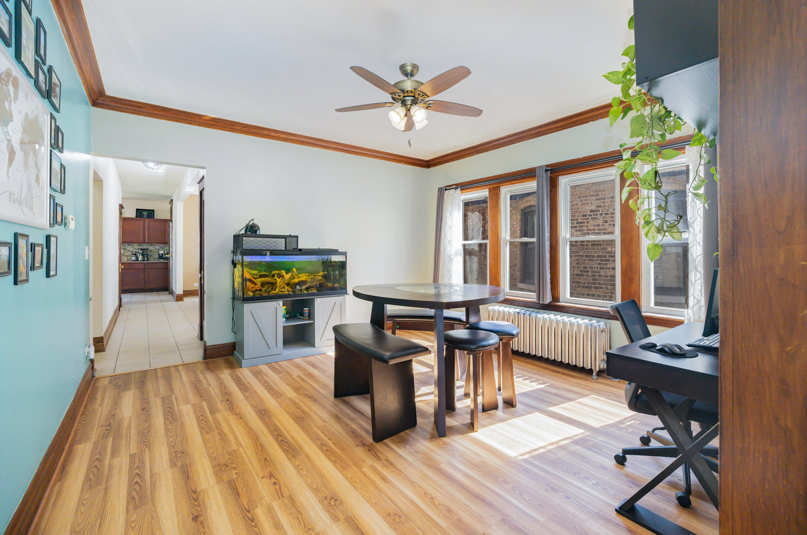 2343 Gunderson Avenue, Berwyn, IL 60402