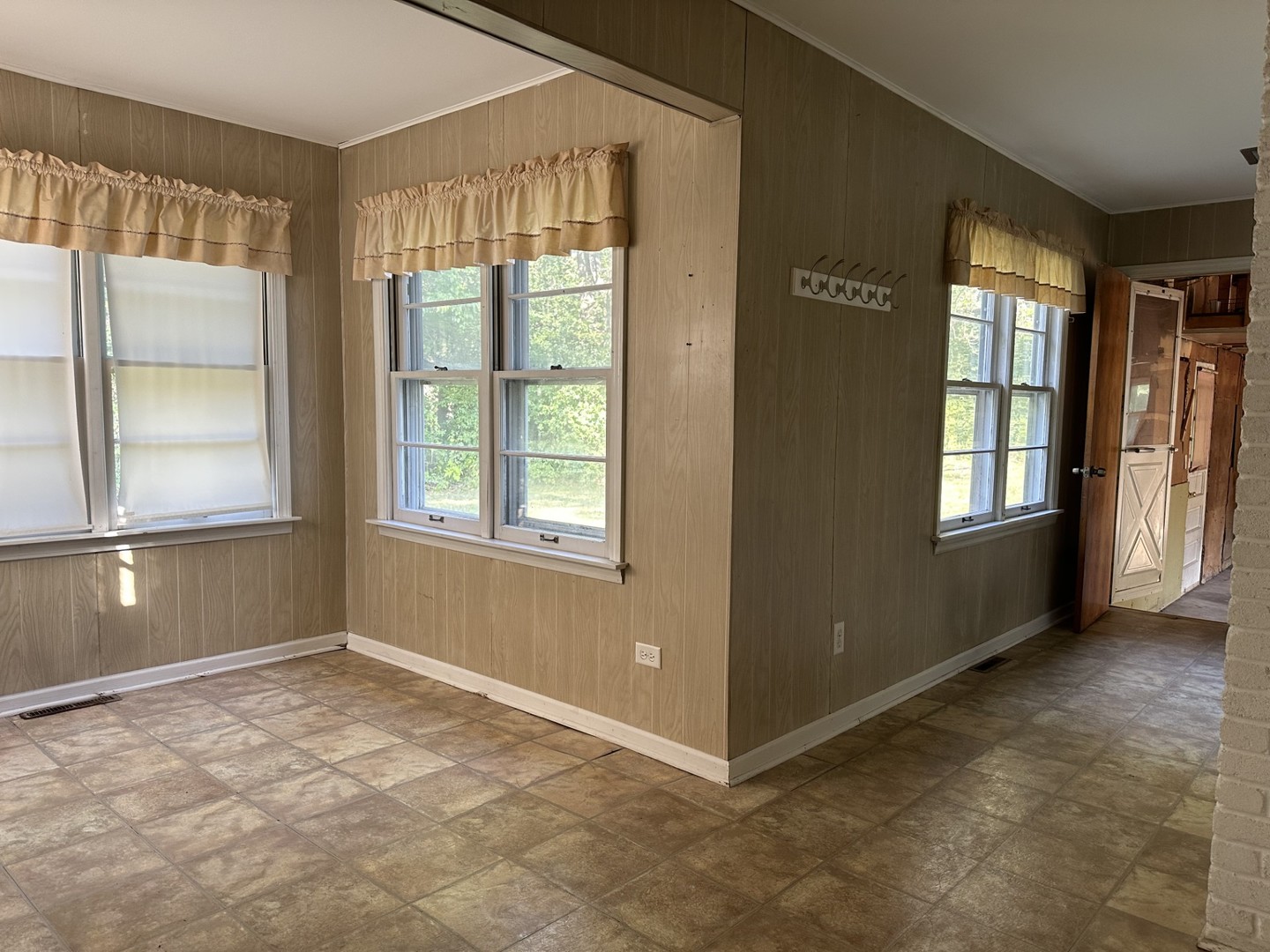 25462 W Arcade Drive, Lake Villa, IL 60046