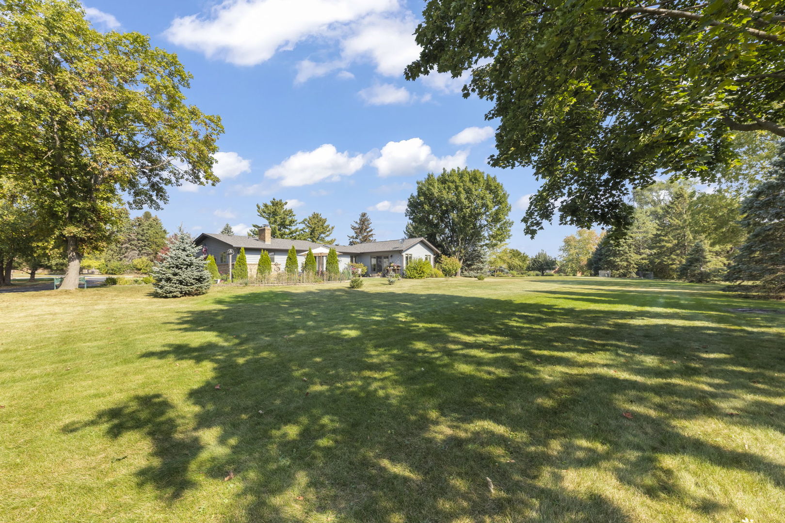 1785 Hilltop Road, Elgin, IL 60120