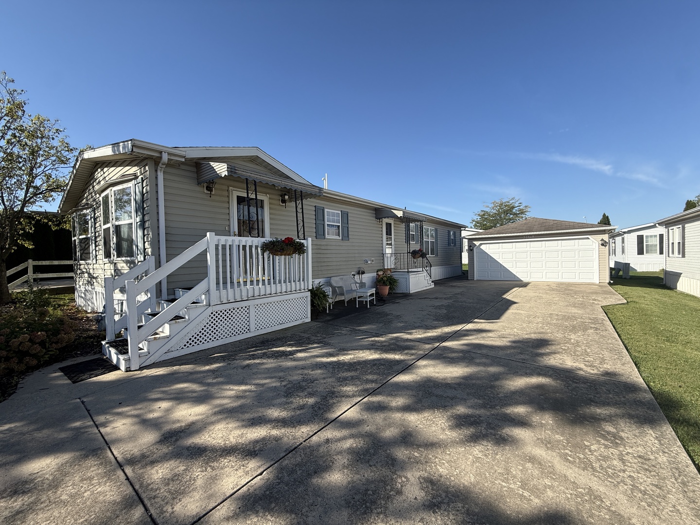 22948 S Pine Valley Drive, Frankfort, IL 60423