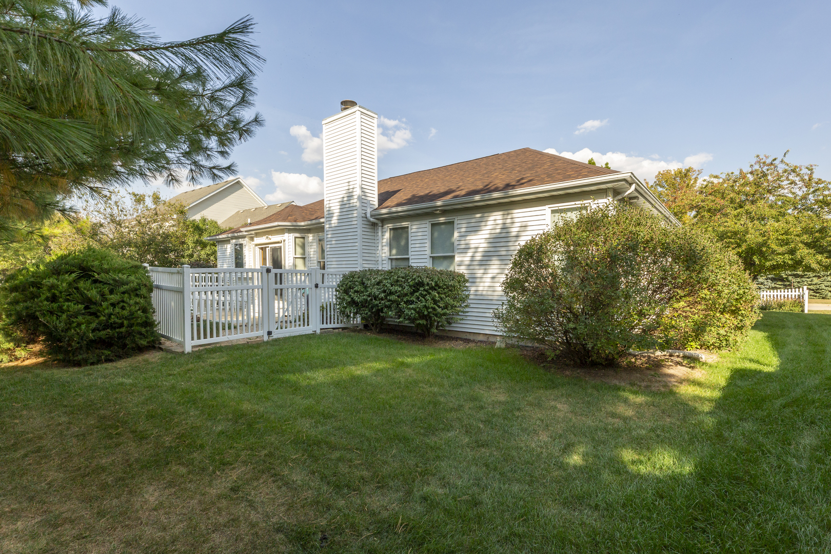 311 Stearn Drive, Genoa, IL 60135