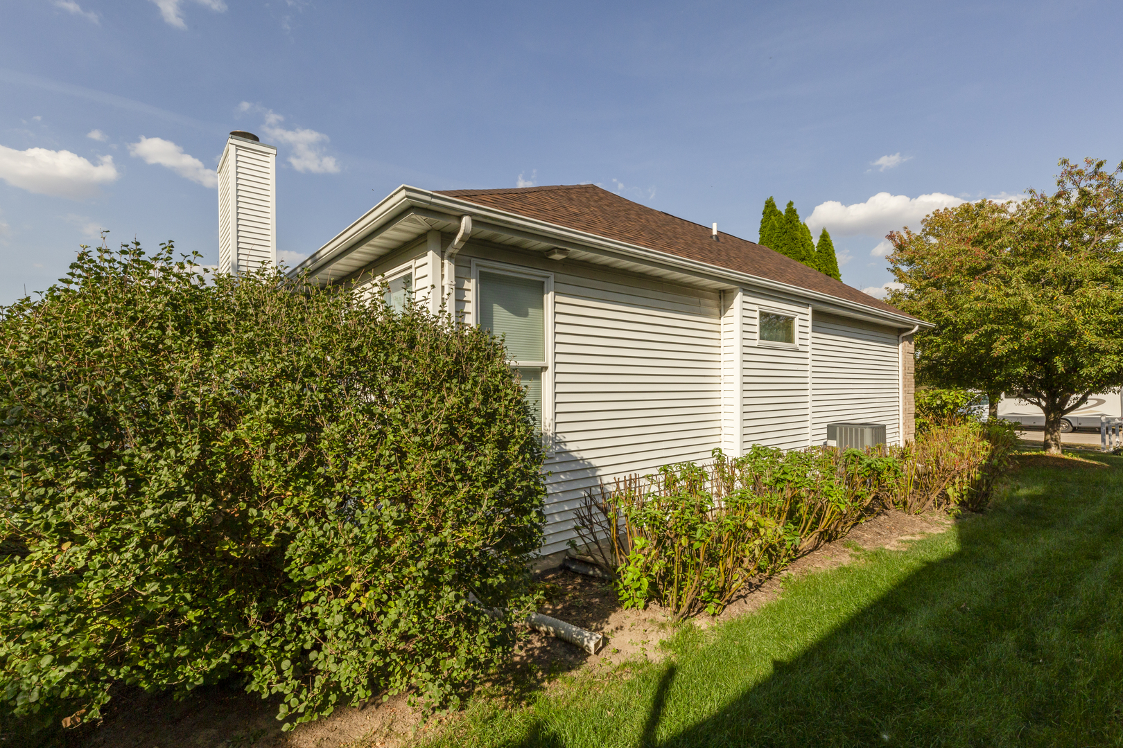 311 Stearn Drive, Genoa, IL 60135