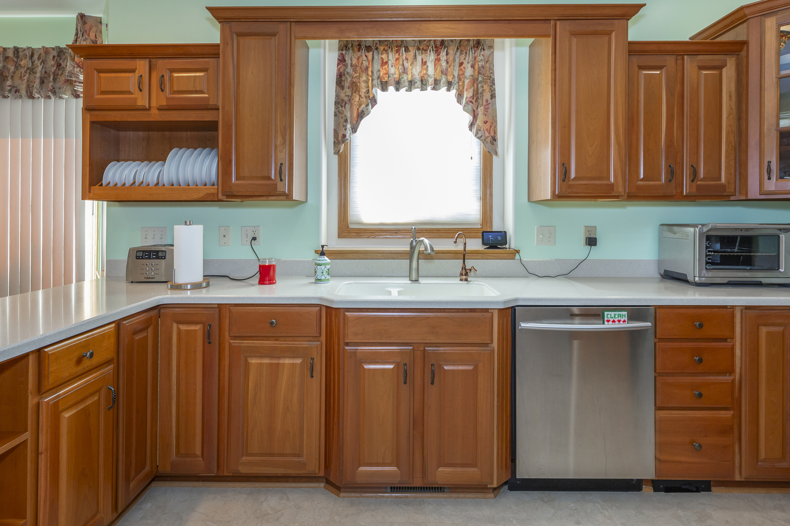 311 Stearn Drive, Genoa, IL 60135