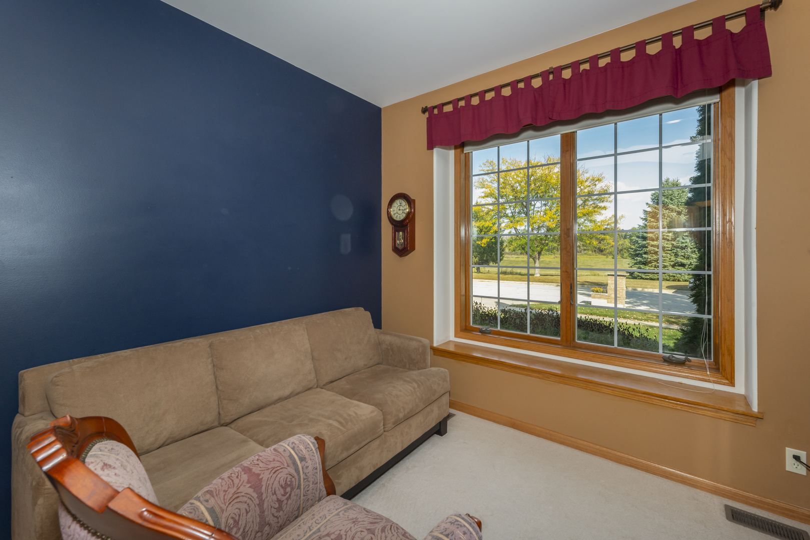 311 Stearn Drive, Genoa, IL 60135