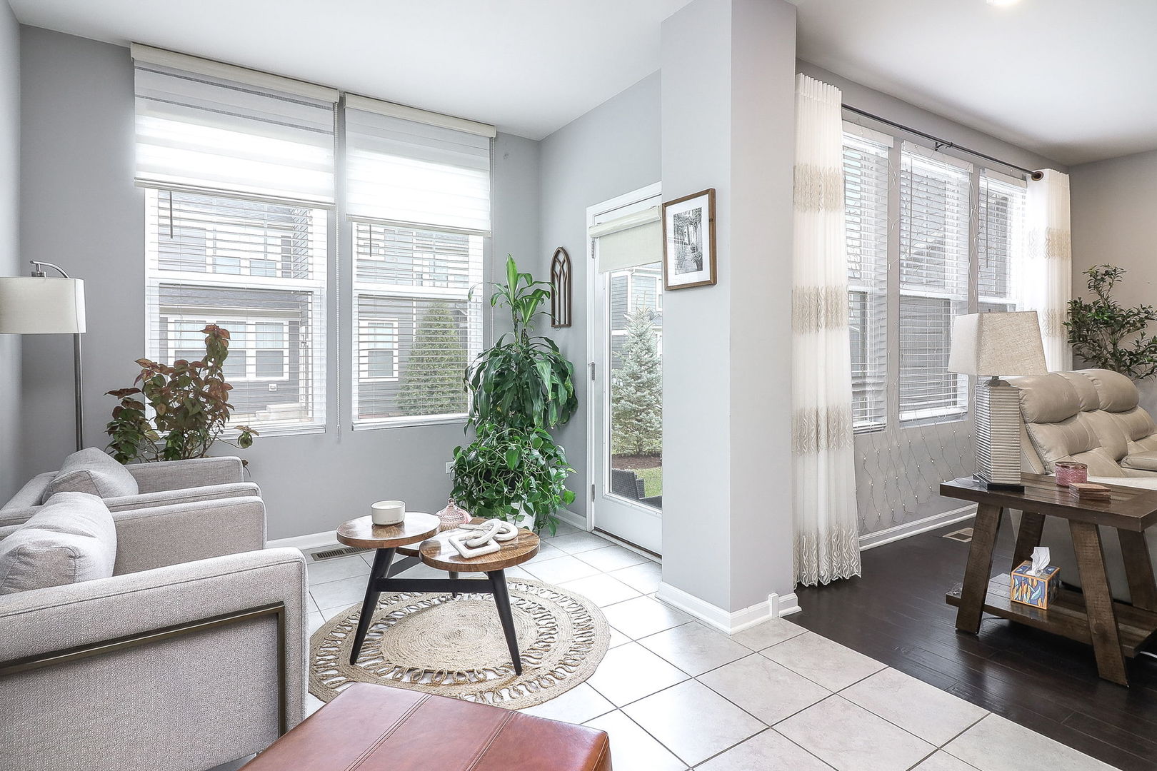 169 Waverly Court, Bloomingdale, IL 60108