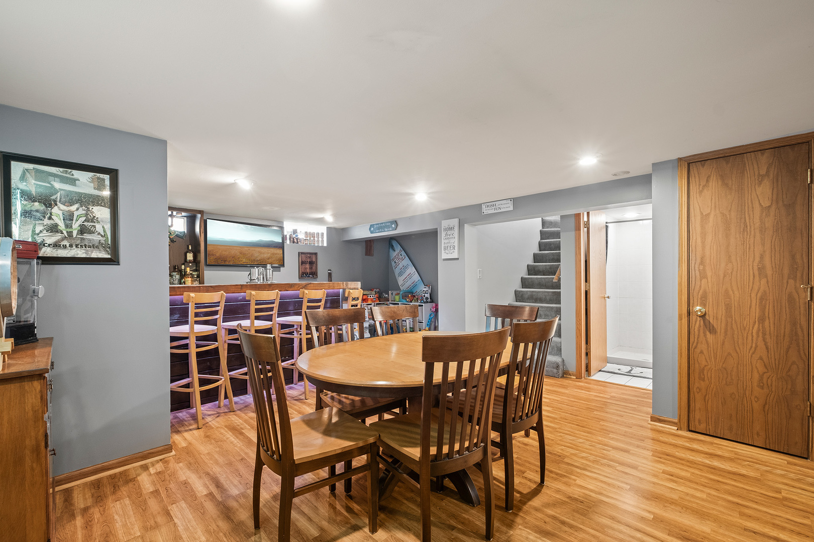 3223 W 98th Street, Evergreen Park, IL 60805