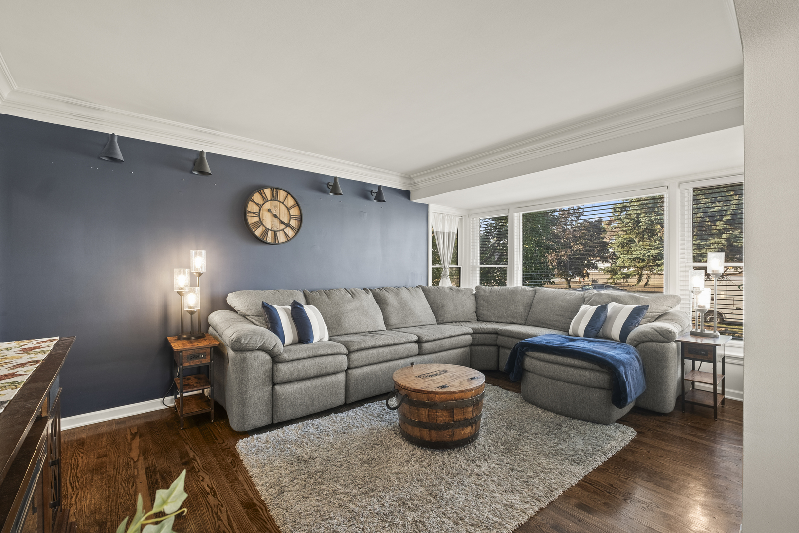 3223 W 98th Street, Evergreen Park, IL 60805