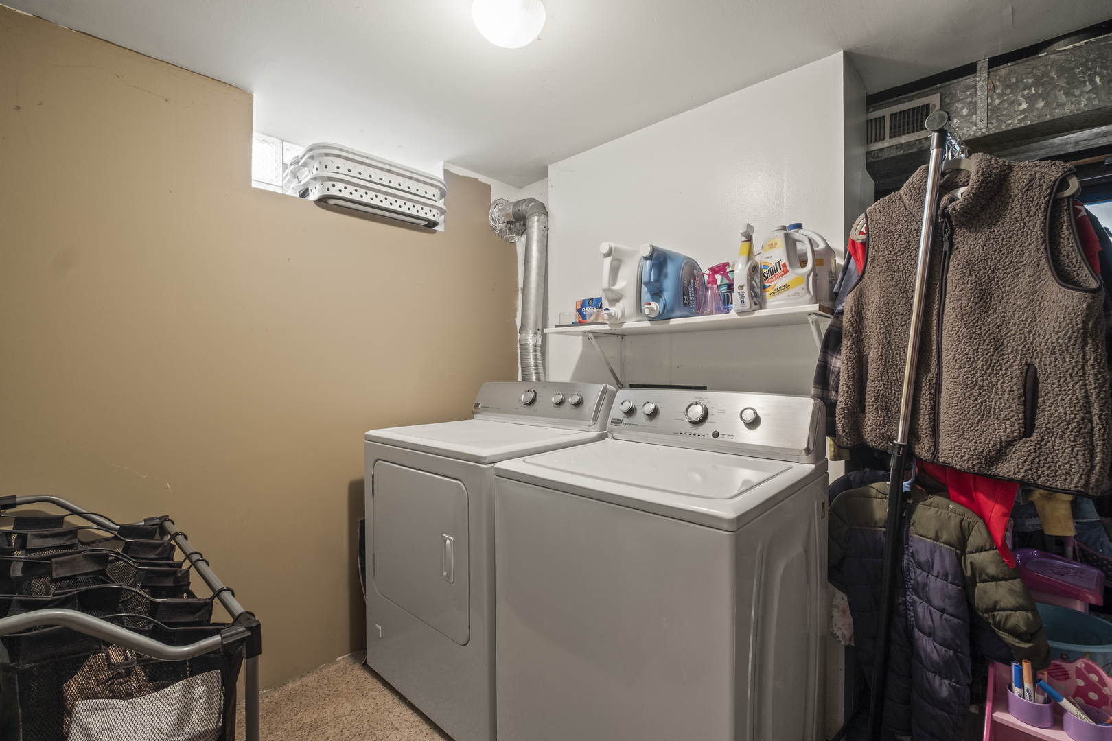 3223 W 98th Street, Evergreen Park, IL 60805