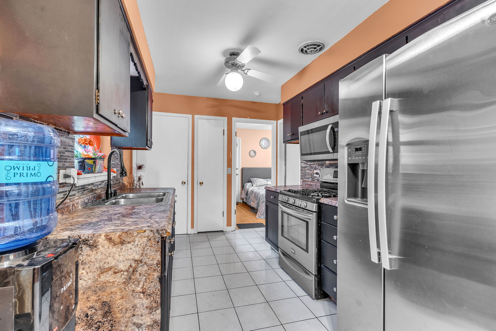 5836 W Diversey Avenue, Chicago, IL 60639