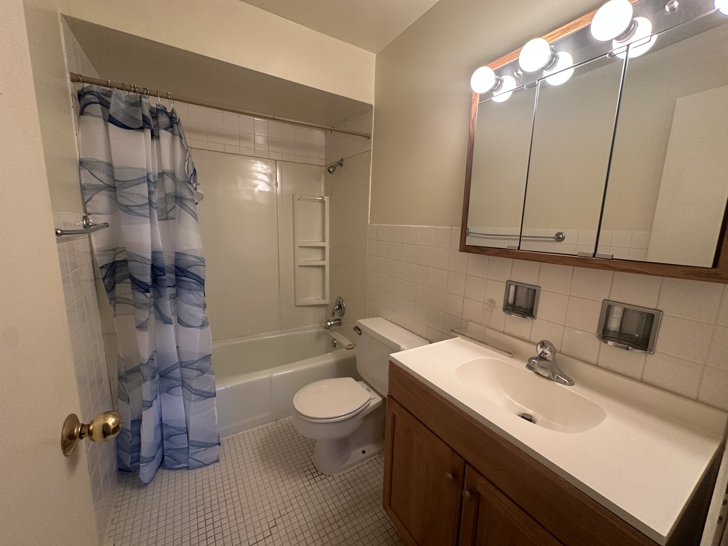 1235 Columbia Street #5, Crete, IL 60417