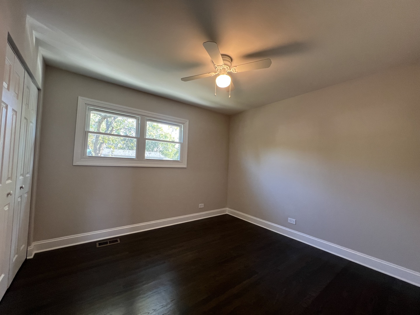 5735 Dover Road, Oak Forest, IL 60452