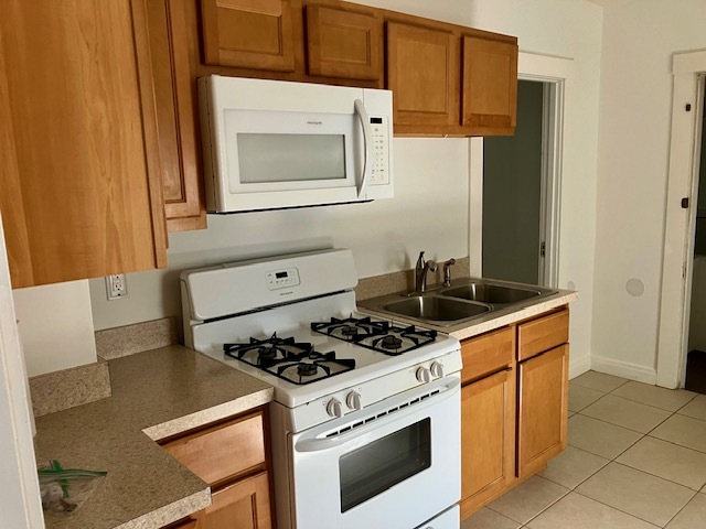 608 N State Street, Lockport, IL 60441