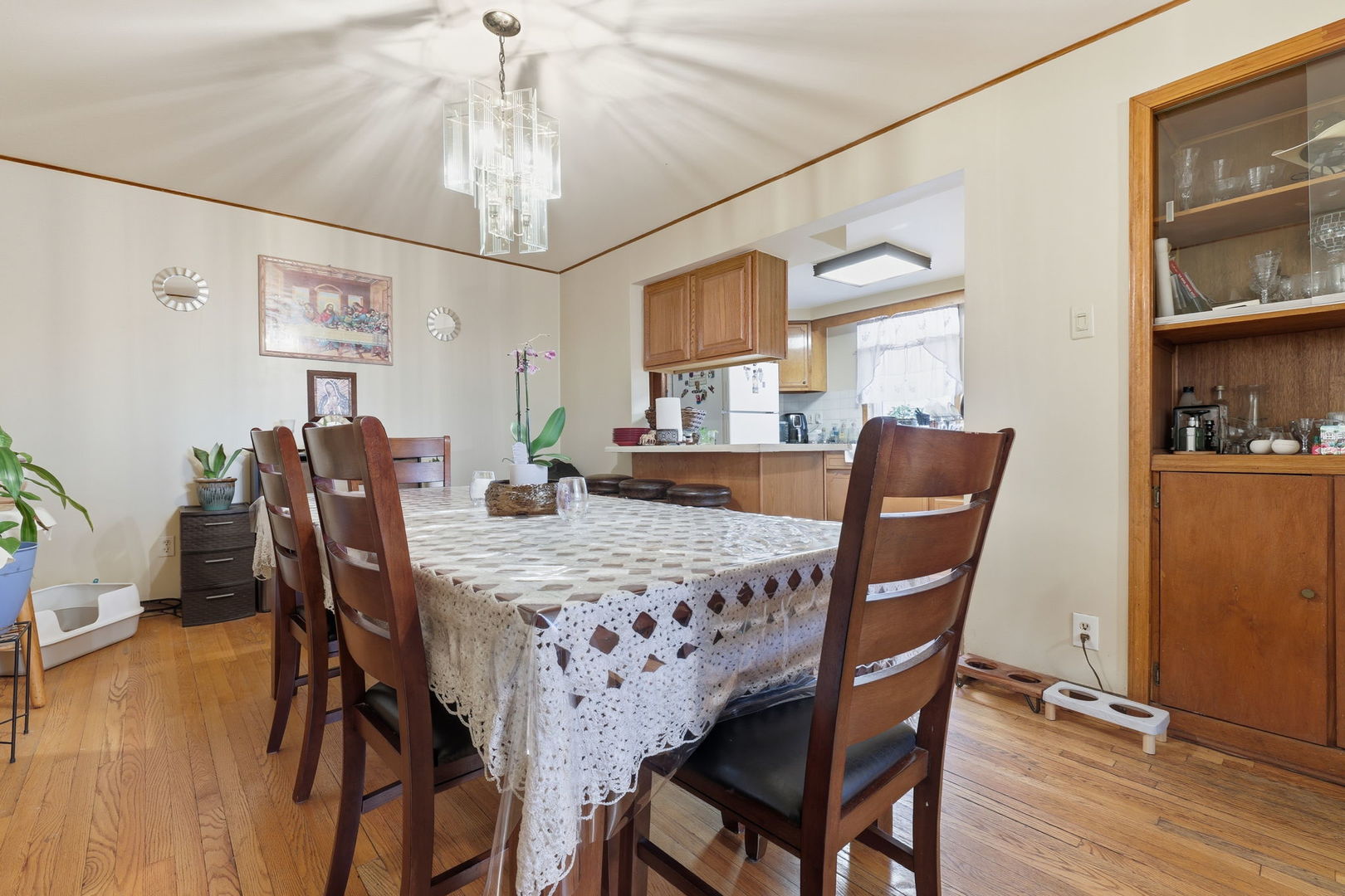 2736 N Monticello Avenue, Chicago, IL 60647
