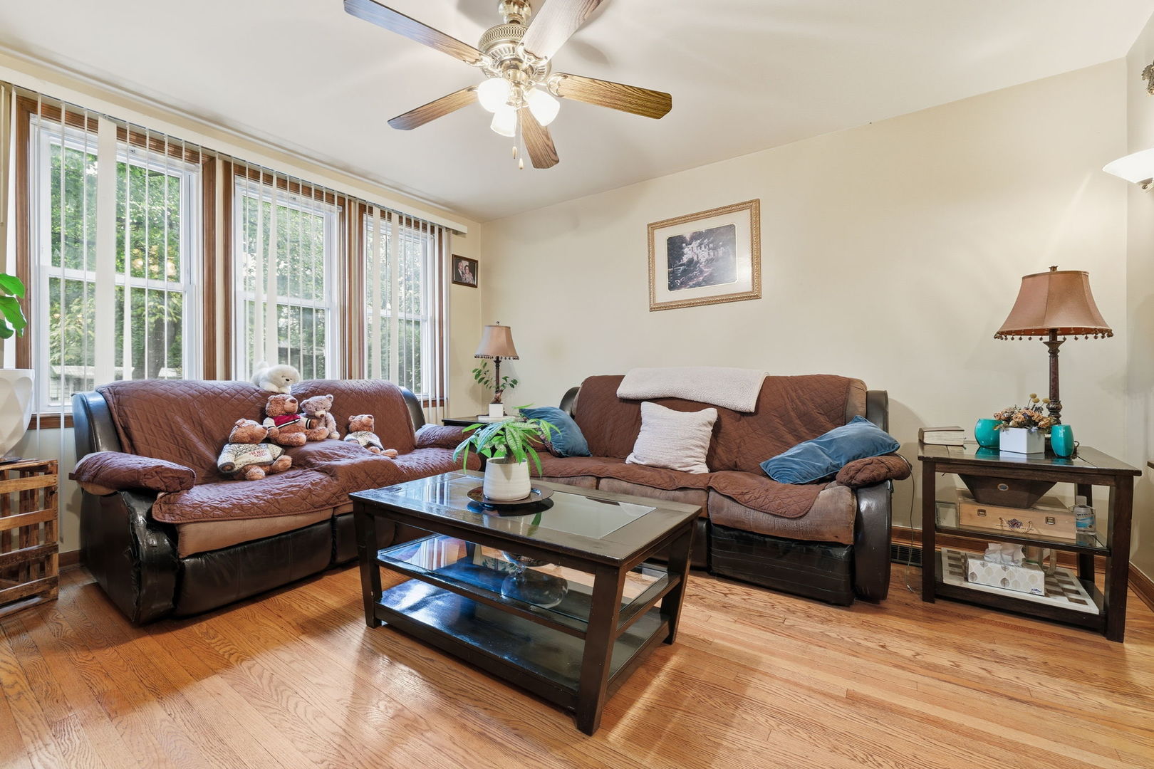 2736 N Monticello Avenue, Chicago, IL 60647