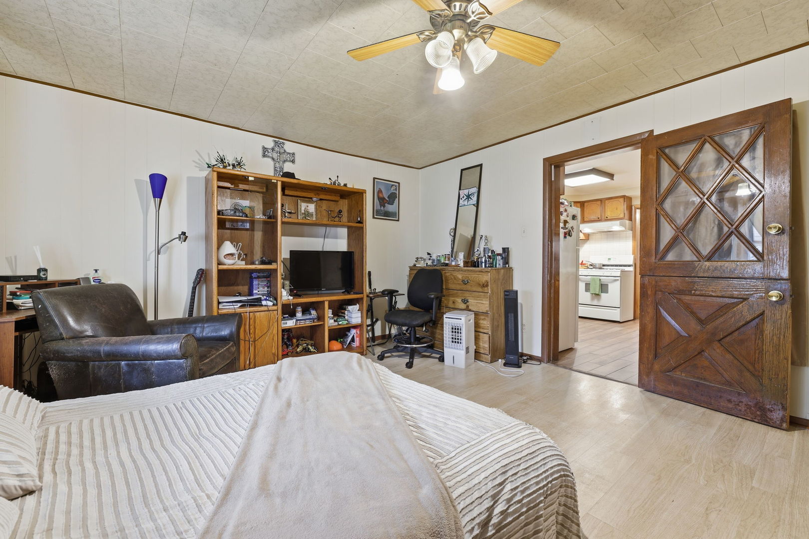 2736 N Monticello Avenue, Chicago, IL 60647