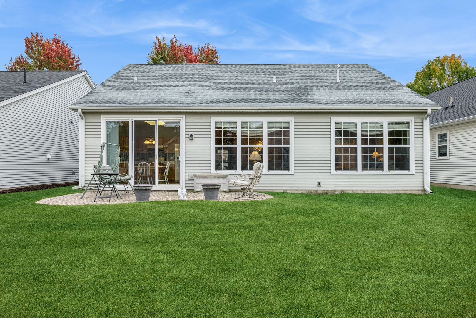2596 Venetian Lane, Elgin, IL 60124