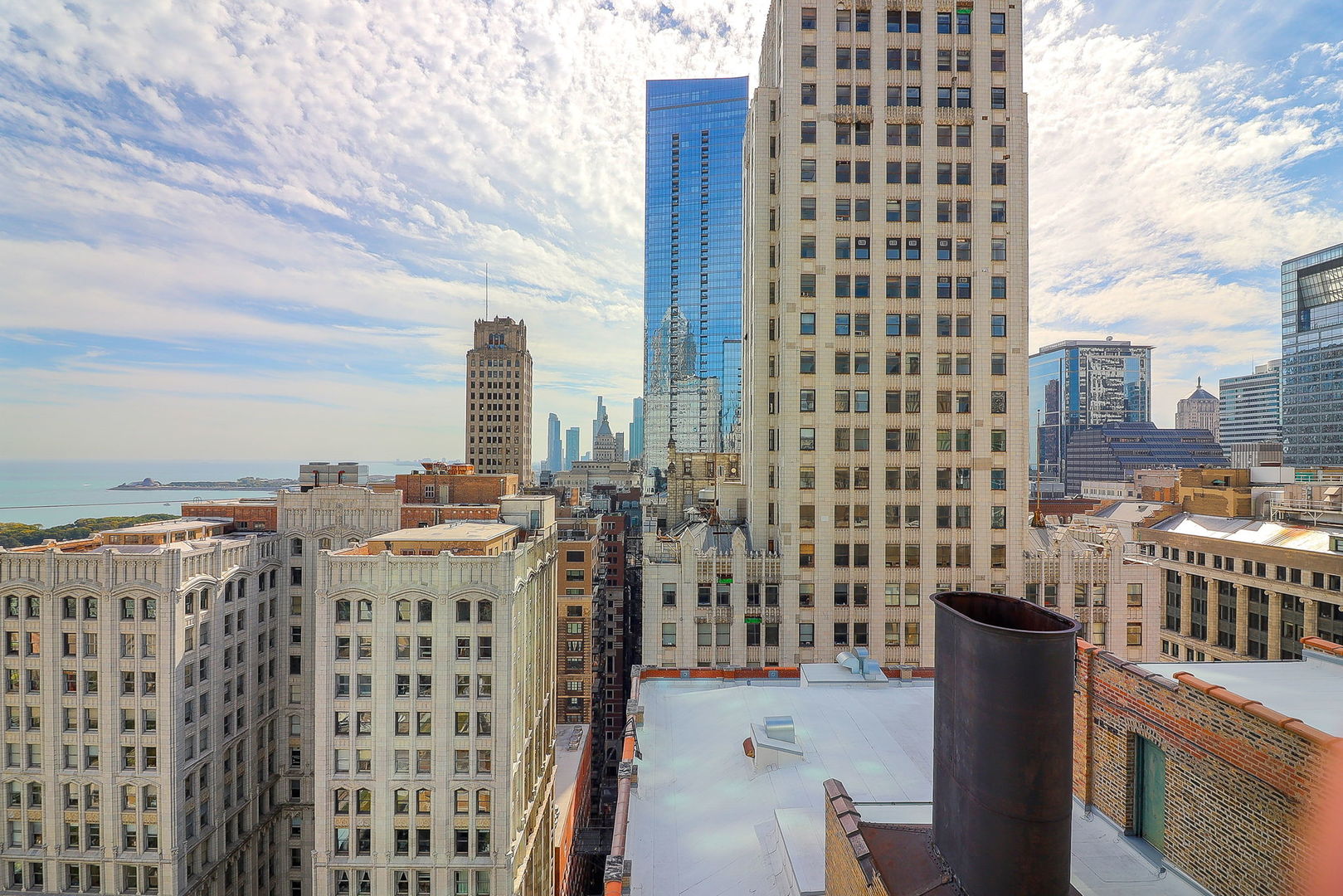 130 N Garland Court #1504, Chicago, IL 60602