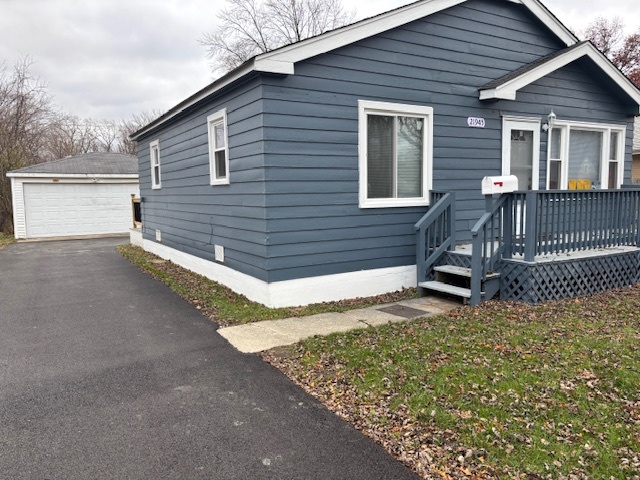 21945 Millard Avenue, Richton Park, IL 60471