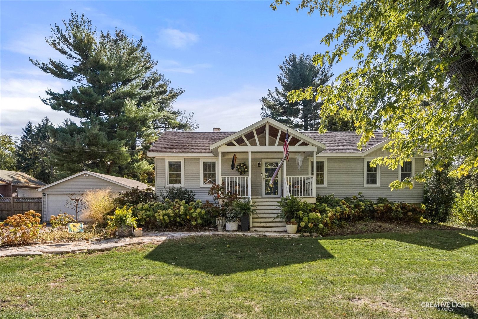28w671 Rogers Avenue, Warrenville, IL 60555