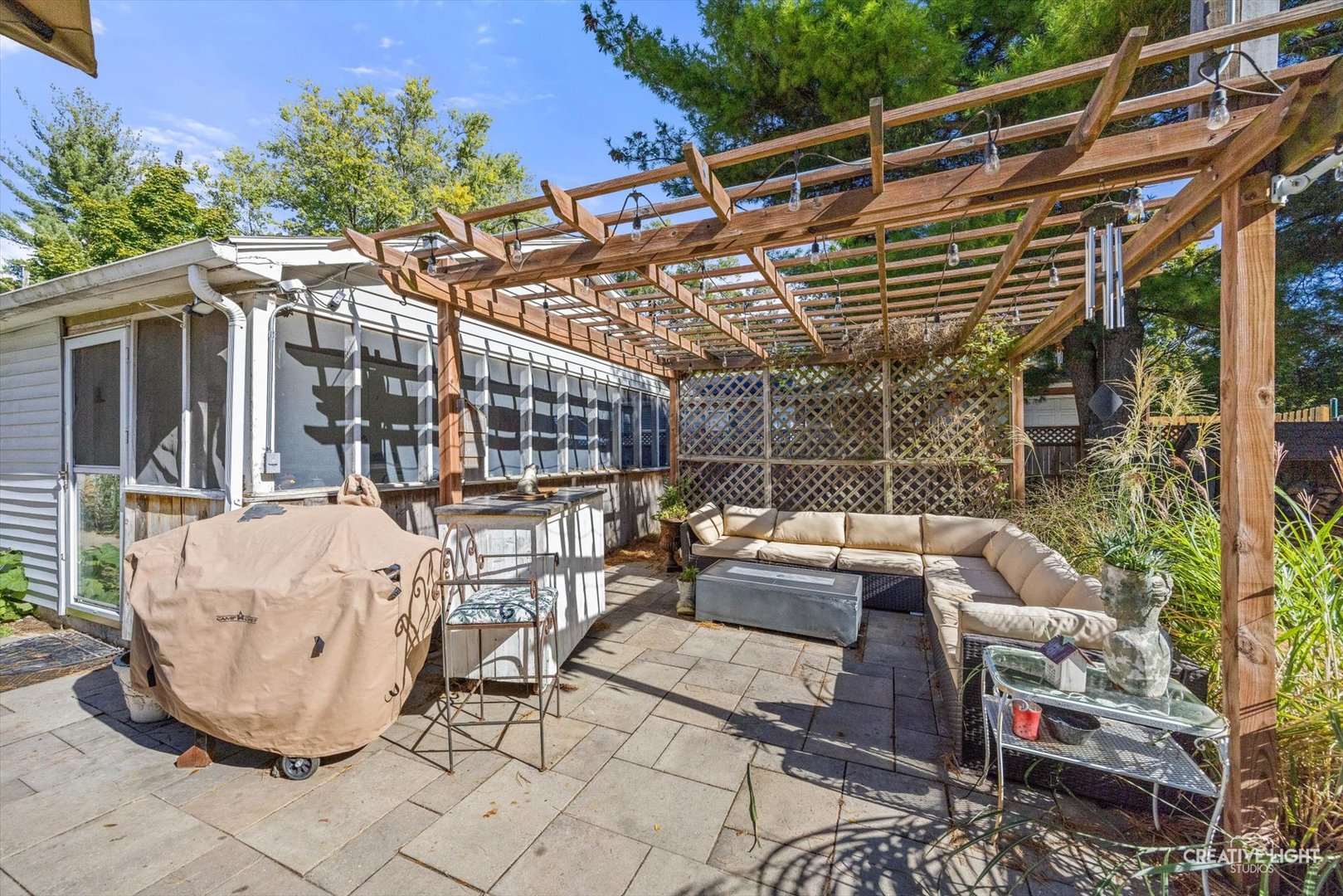 28w671 Rogers Avenue, Warrenville, IL 60555