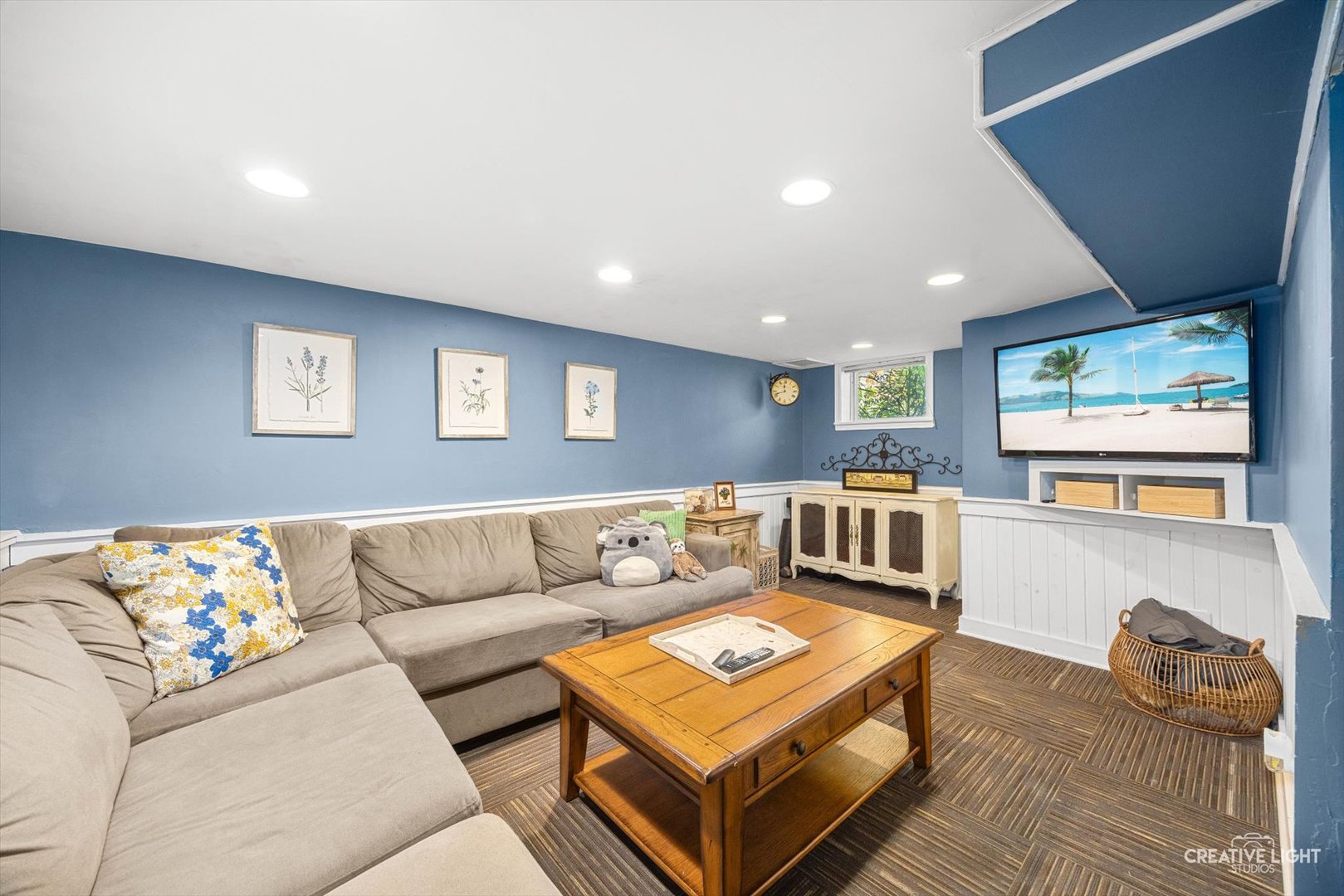 28w671 Rogers Avenue, Warrenville, IL 60555