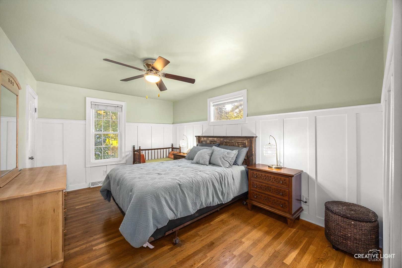 28w671 Rogers Avenue, Warrenville, IL 60555