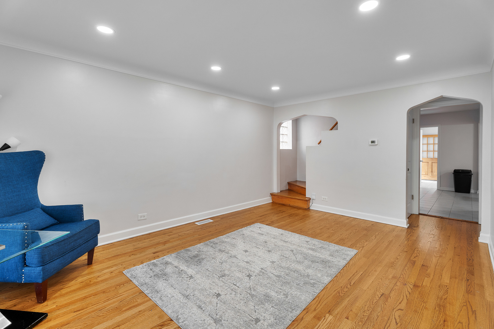 2143 N 76th Avenue, Elmwood Park, IL 60707