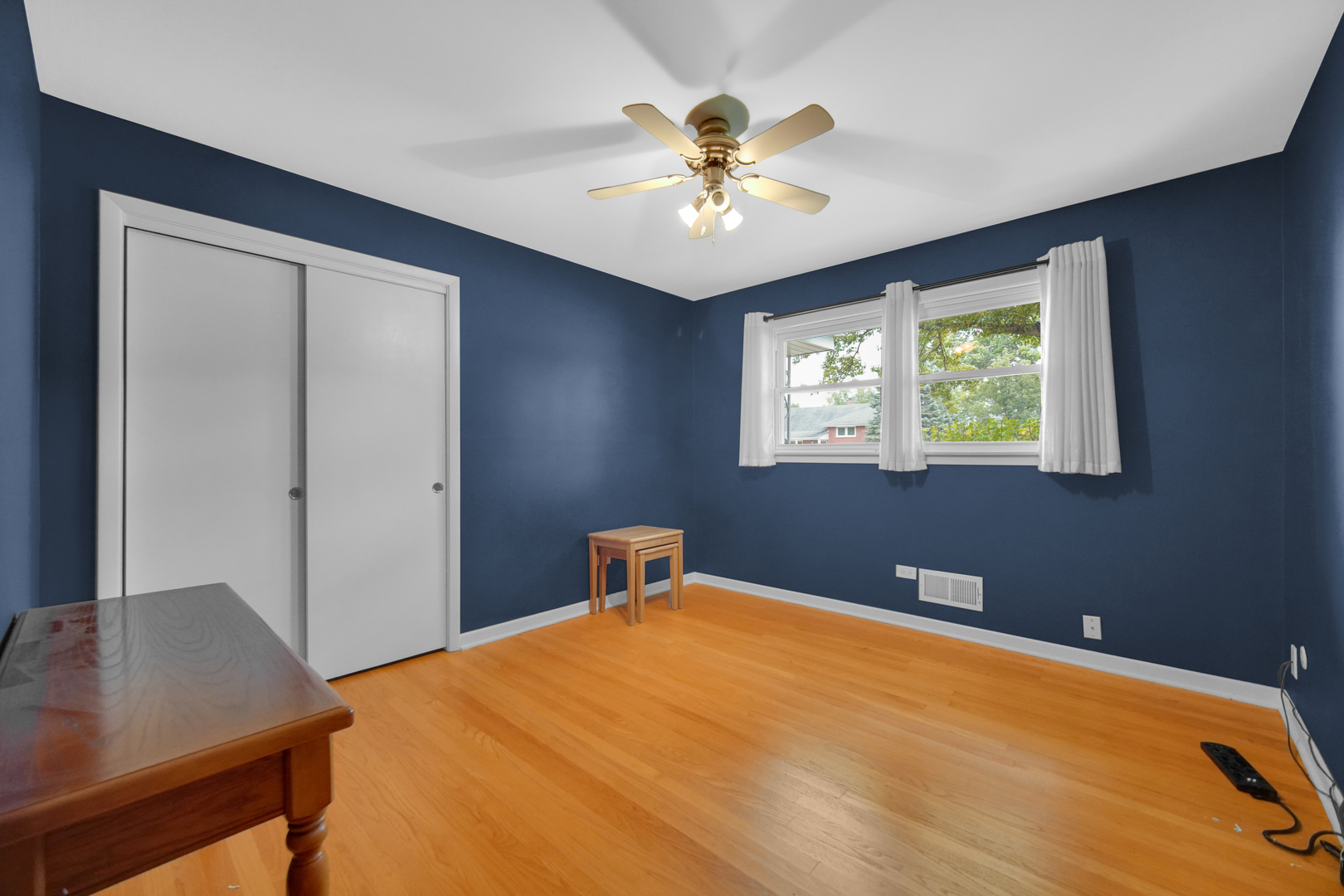 6840 W Evergreen Avenue, Palos Heights, IL 60463