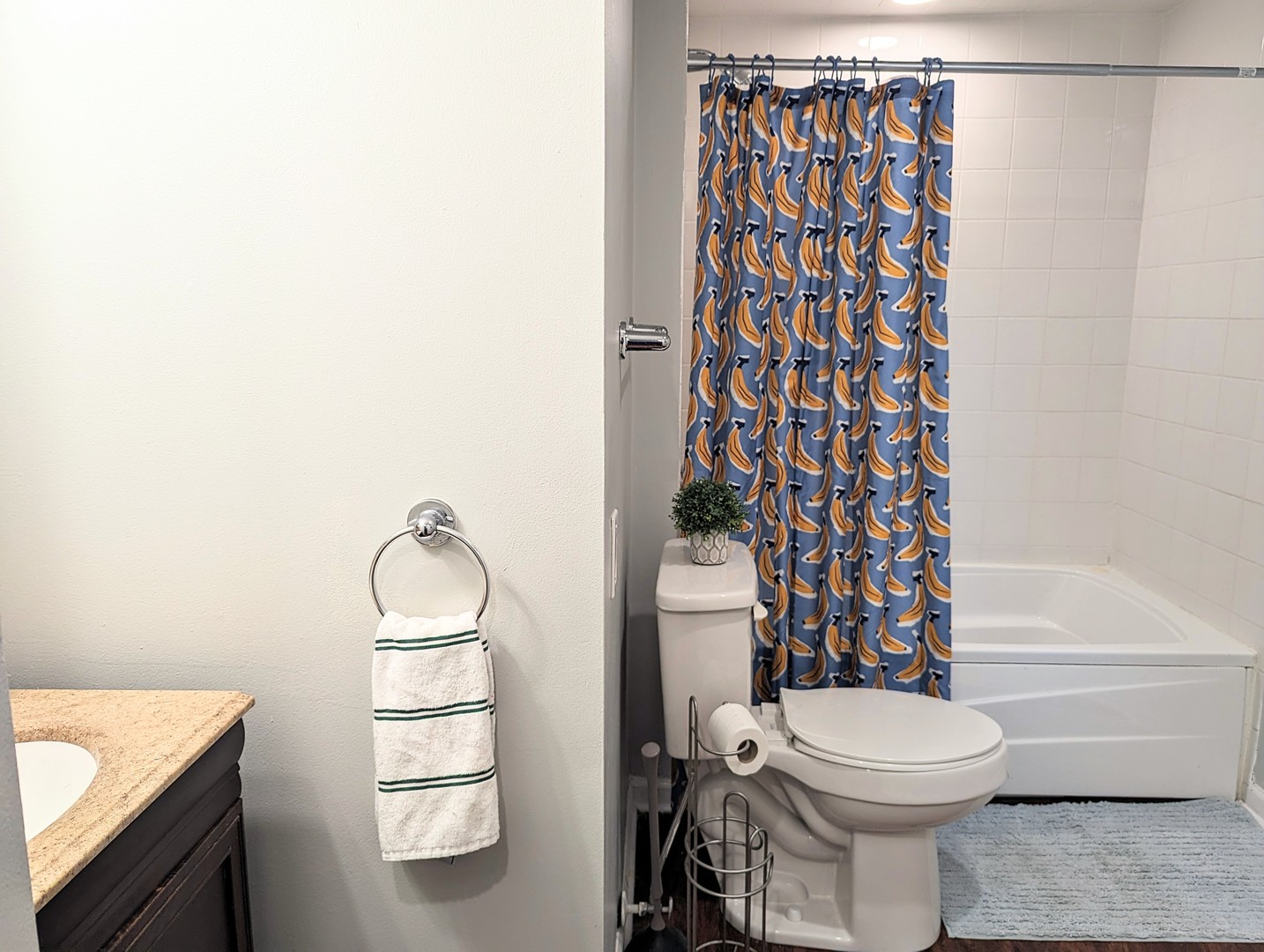 724 S Oakley Boulevard #1, Chicago, IL 60612
