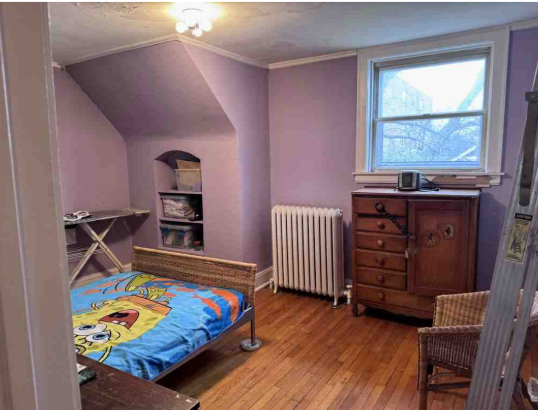 2130 W Farwell Avenue, Chicago, IL 60645