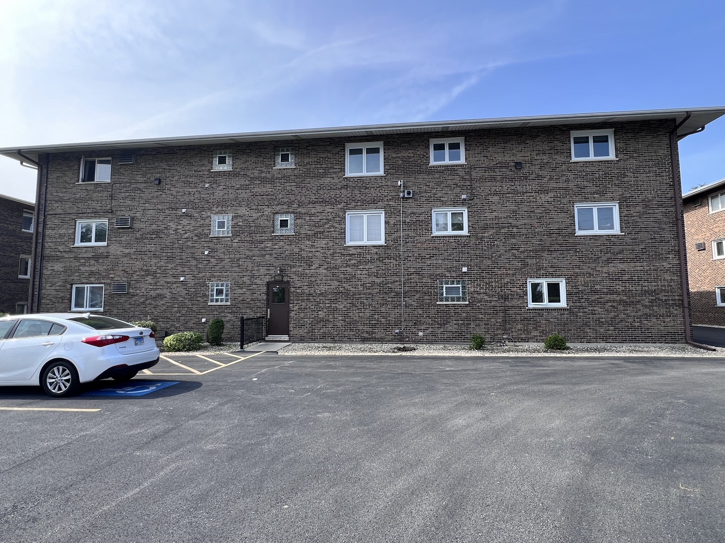 9032 W 140th Street #2A, Orland Park, IL 60462
