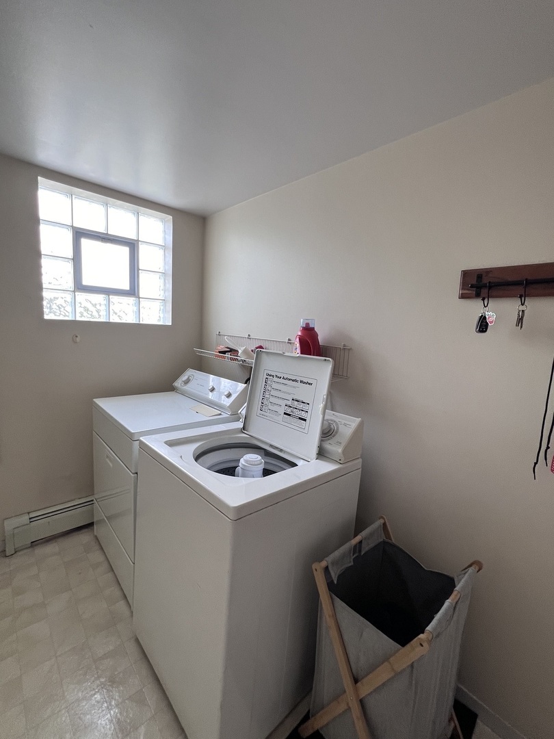 9032 W 140th Street #2A, Orland Park, IL 60462