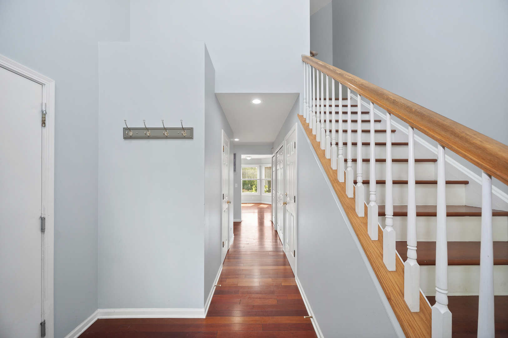 315 Spring Point Drive #315, Carpentersville, IL 60110